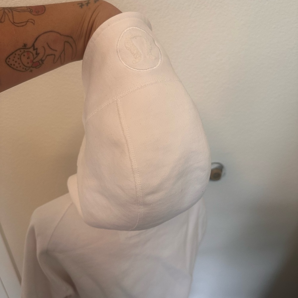 Women’s Lululemon Scuba Zip Up Hoodie Size Small/medium White - Picture 6 of 7